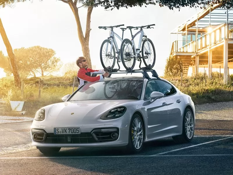 На одной волне с Вами. Оригинальные аксессуары Tequipment для Вашего Porsche.